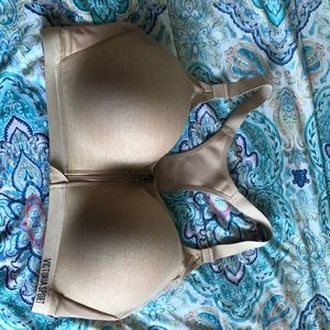 Victoria Secret Sport: Sports Bra